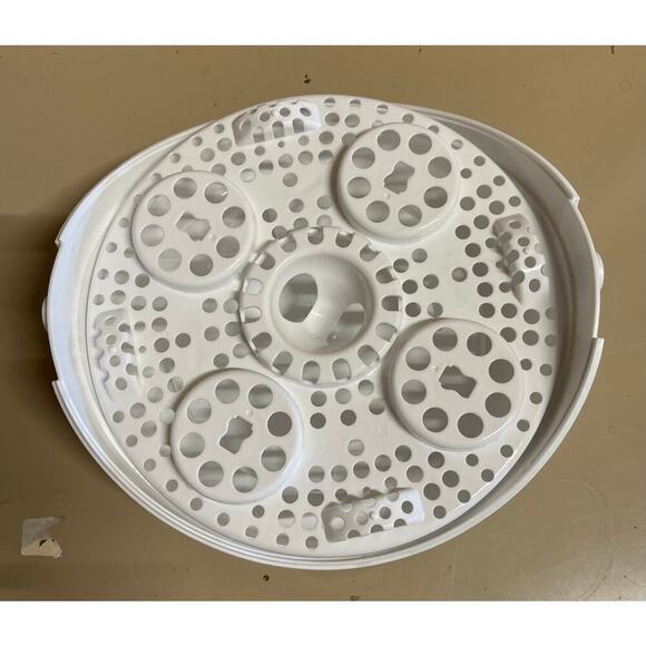 Tommee Tippee Microwave Steam Sterilizer. KK355 - Picture 2 of 3